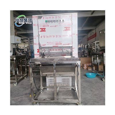 Máquina para descascar e descascar frutas e produtos hortícolas
